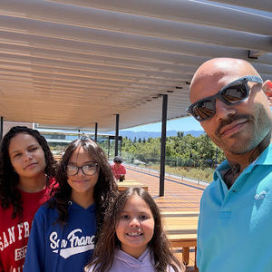 Meet your Posher, Raphael